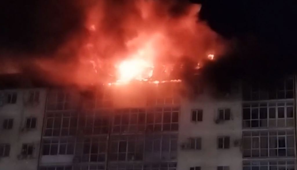 горит дом 2.JPG